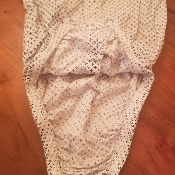 Baby - Picture 4 of 6